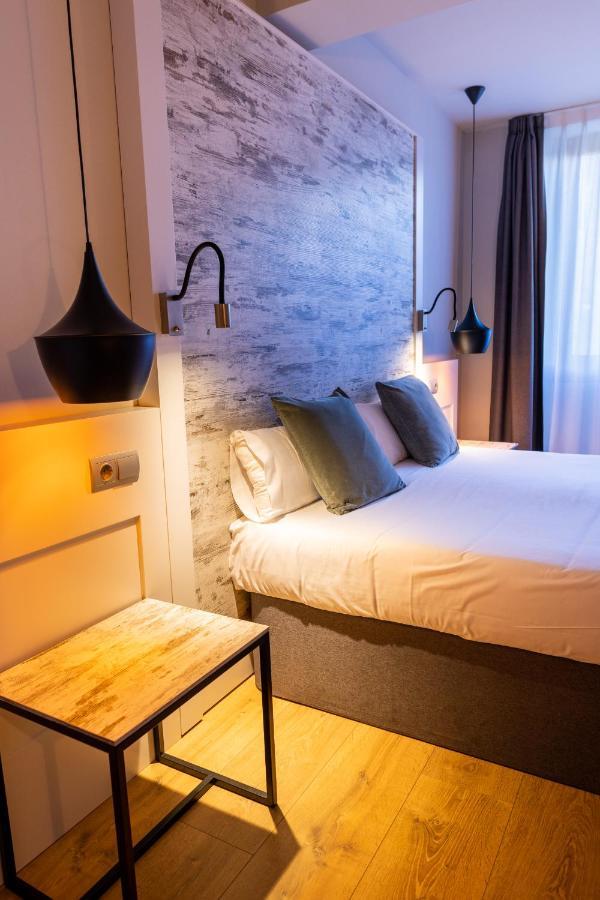 Hotel Cims De 坎普罗东 外观 照片
